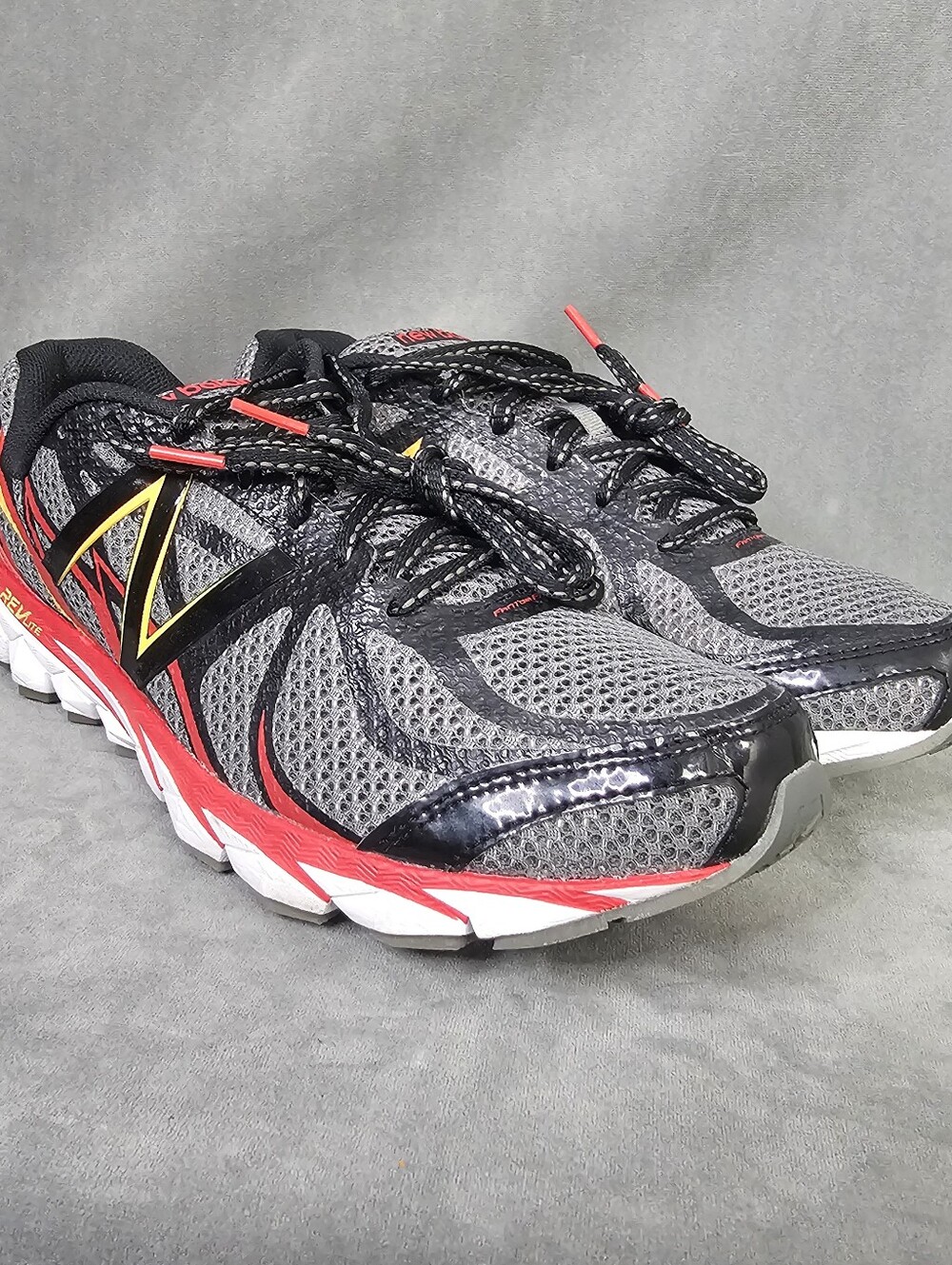 New Balance RevLite 3190 Running Shoes Sneakers Mens Sz 10.5 M3910GY2 S2-18